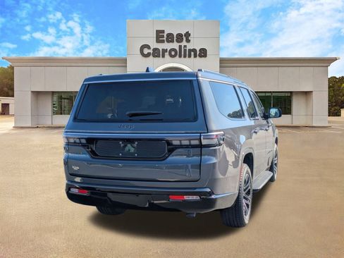 New 2026 Jeep Grand Wagoneer L 4WD w/ 8-Passenger Seating Package image 3