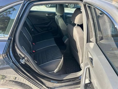 Used 2024 Volkswagen Jetta Sport FWD image 8