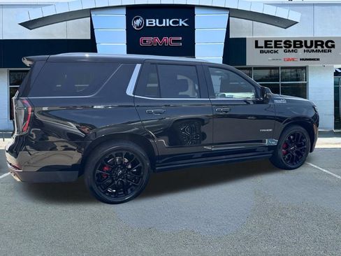 Used 2025 Chevrolet Tahoe High Country AWD/4WD image 8