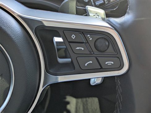 Used 2019 Porsche Cayenne image 29