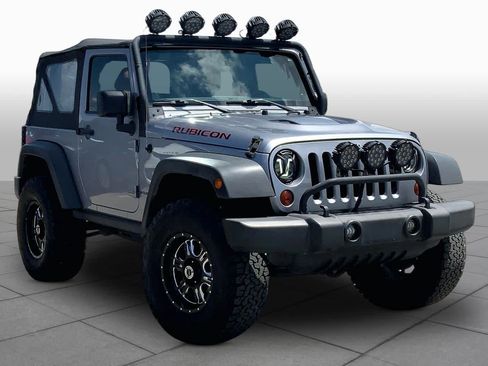 Used 2013 Jeep Wrangler Rubicon w/ PWR Convenience Group AWD/4WD image 3