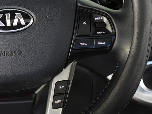 Used 2016 Kia Rio SX image 28