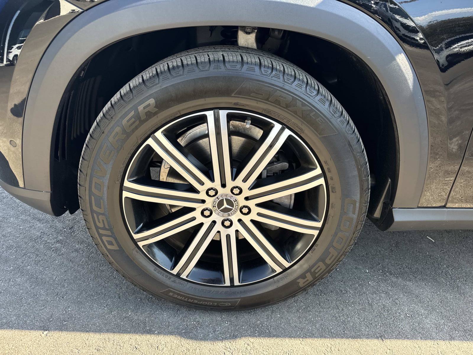 Certified 2025 Mercedes-Benz GLE 350 4MATIC image 10