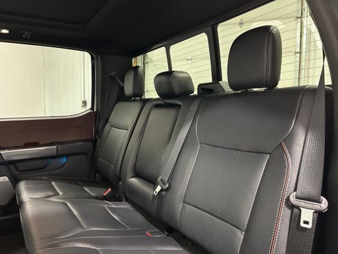 Used 2022 Ford F150 Lariat w/ Equipment Group 502A High AWD/4WD image 31