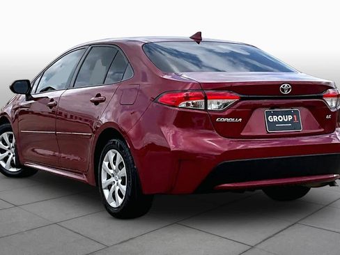 Used 2022 Toyota Corolla LE FWD image 11