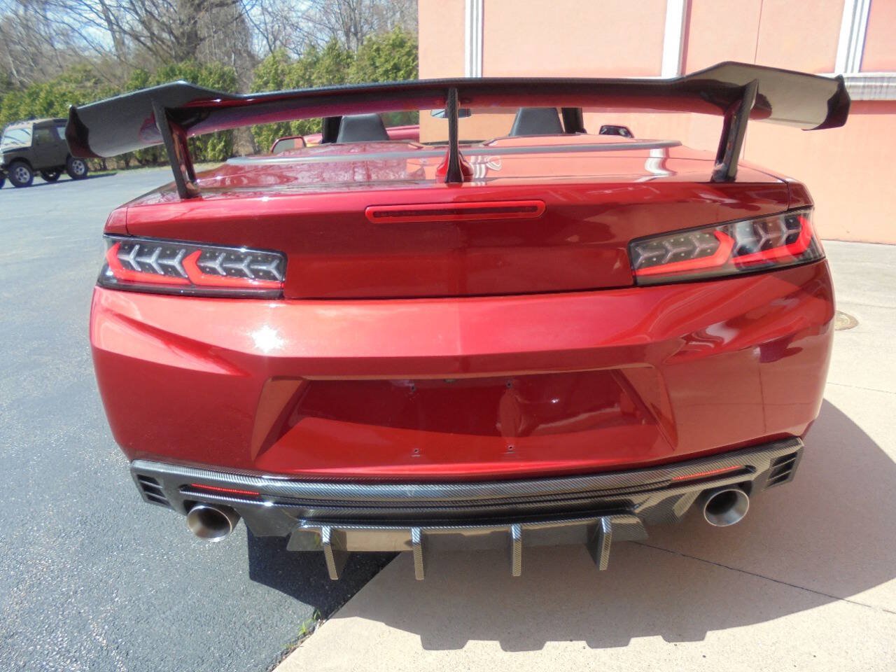 Used 2017 Chevrolet Camaro LT RWD image 41
