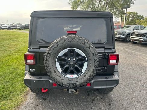 Used 2022 Jeep Wrangler Unlimited Rubicon AWD/4WD image 6