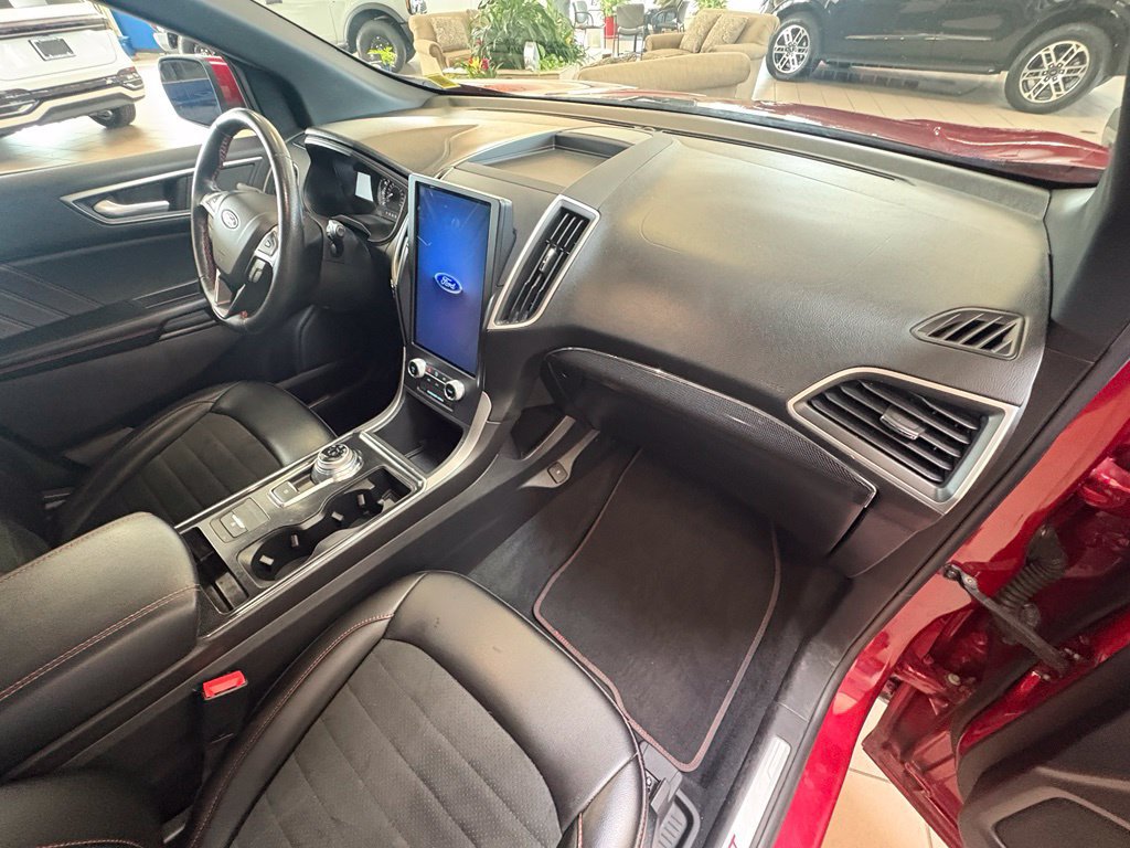 Used 2022 Ford Edge ST-Line AWD/4WD image 31