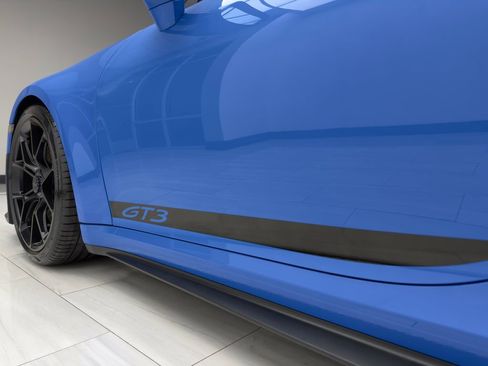 Used 2022 Porsche 911 GT3 image 13