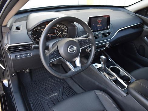 Used 2021 Nissan Altima 2.5 SV image 25