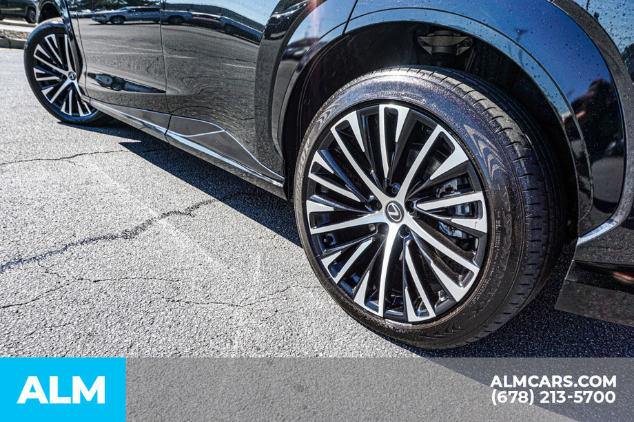 Used 2024 Lexus RZ 300e Premium w/ Technology Package FWD image 15