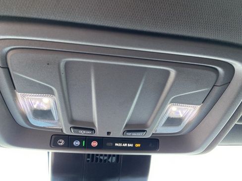 Used 2025 Chevrolet Silverado 2500 Custom AWD/4WD image 48