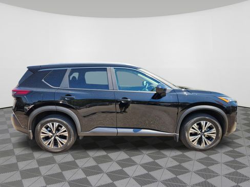 Certified 2023 Nissan Rogue SV w/ SV Premium B Package AWD/4WD image 6