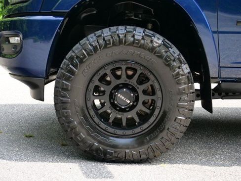 Used 2022 RAM 2500 Laramie AWD/4WD image 8