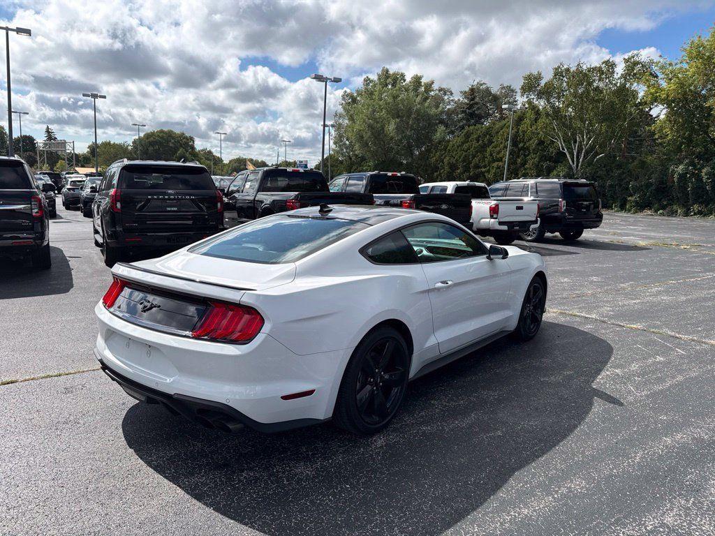 Used 2022 Ford Mustang Premium w/ Equipment Group 201A RWD image 5