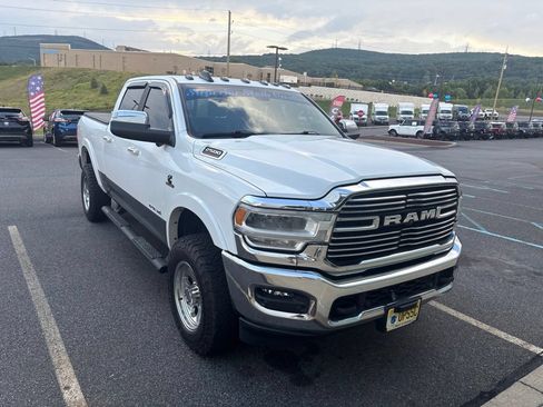 Used 2021 RAM 2500 Laramie AWD/4WD image 1