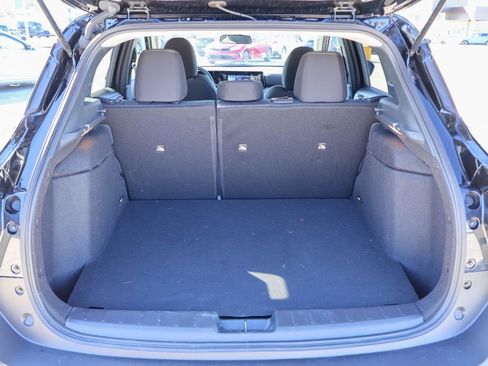 Used 2025 Nissan Kicks SV w/ Charging Package image 23