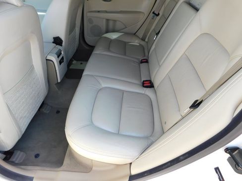 Used 2012 Volvo XC70 T6 AWD/4WD image 25