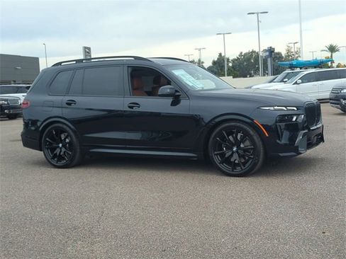 New 2026 BMW X7 xDrive40i w/ M Sport Package image 4