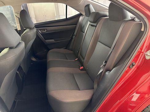 Used 2017 Toyota Corolla LE w/ Carpet Mat Package (TMS) FWD image 21