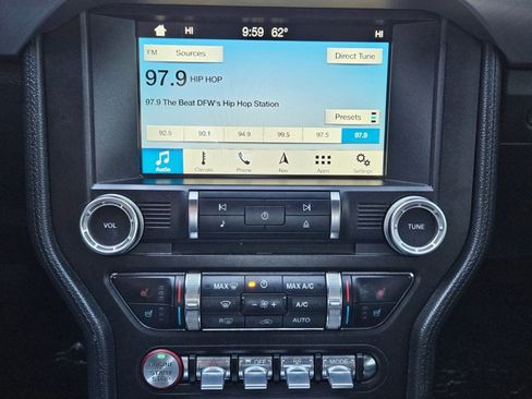 Used 2018 Ford Mustang GT Premium image 13