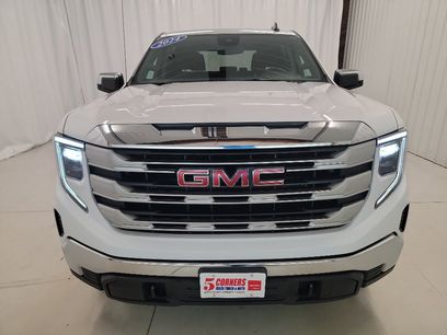 Used 2024 GMC Sierra 1500 SLE