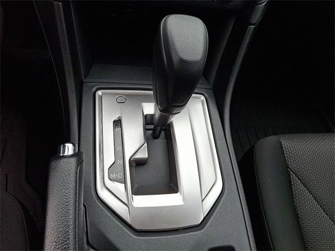 Used 2022 Subaru Impreza Premium image 16