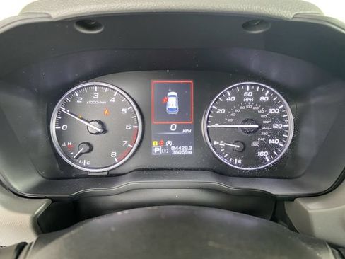 Used 2024 Subaru Crosstrek 2.5i Limited AWD/4WD image 31