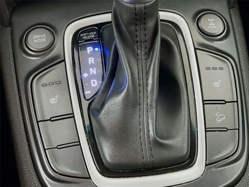 Used 2019 Hyundai Kona Limited image 23