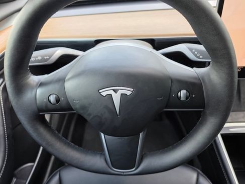 Used 2023 Tesla Model 3 Standard Range RWD image 44