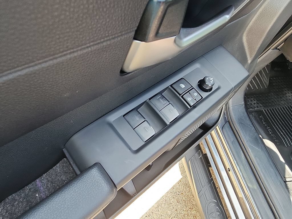 Used 2026 Toyota Tundra SR5 w/ SX Package AWD/4WD image 17
