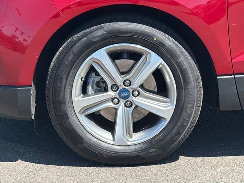Used 2019 Ford Edge SEL w/ Equipment Group 201A FWD image 28
