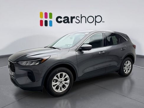 Used 2023 Ford Escape Active w/ Tech Pack #2 AWD/4WD image 1