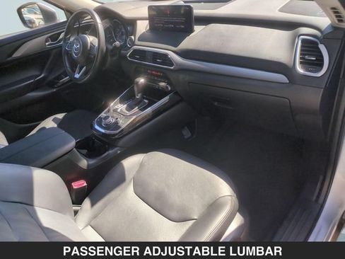 Certified 2022 MAZDA CX-9 Touring w/ Touring Premium Package AWD/4WD image 33