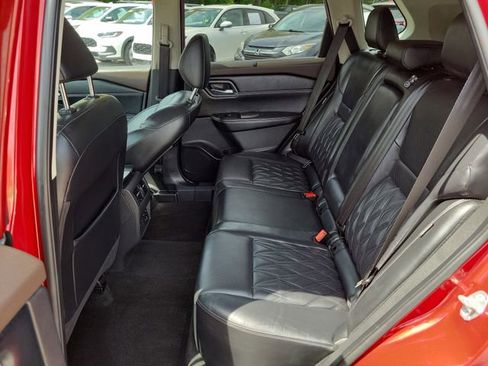 Certified 2021 Nissan Rogue Platinum FWD image 14