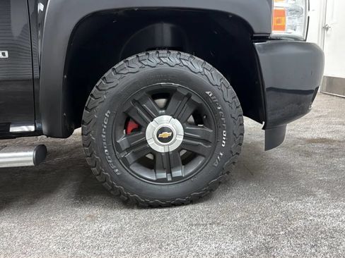 Used 2013 Chevrolet Silverado 1500 LT w/ All-Star Edition AWD/4WD image 22