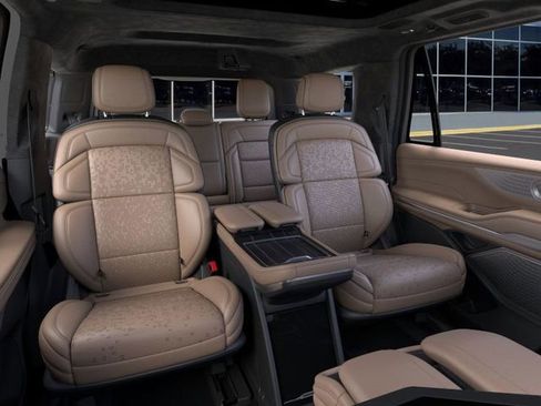 New 2025 Lincoln Navigator Black Label image 11