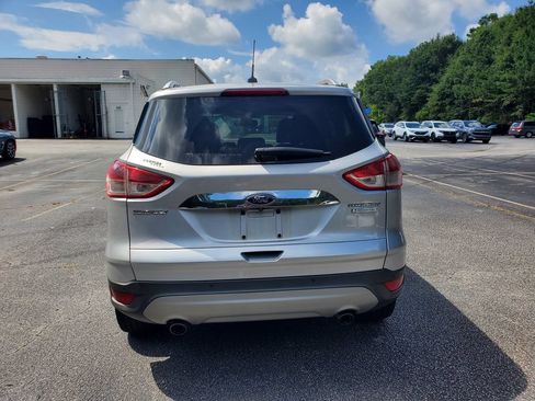 Used 2014 Ford Escape Titanium FWD image 6