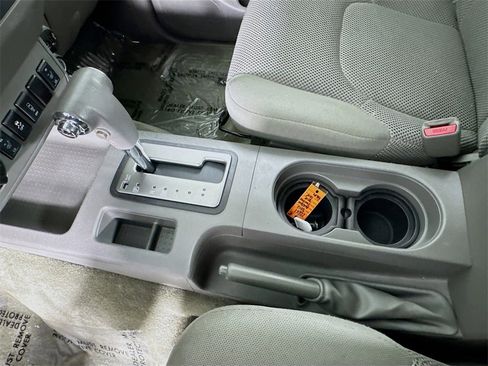 Used 2017 Nissan Frontier SV w/ SV Value Truck Package image 18