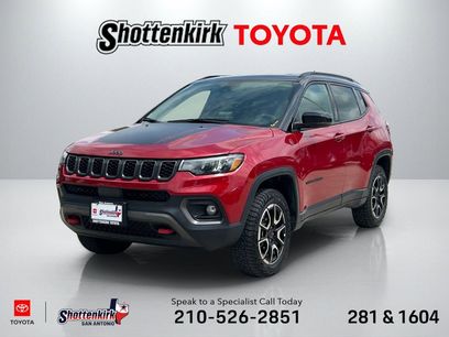 Used 2025 Jeep Compass Trailhawk