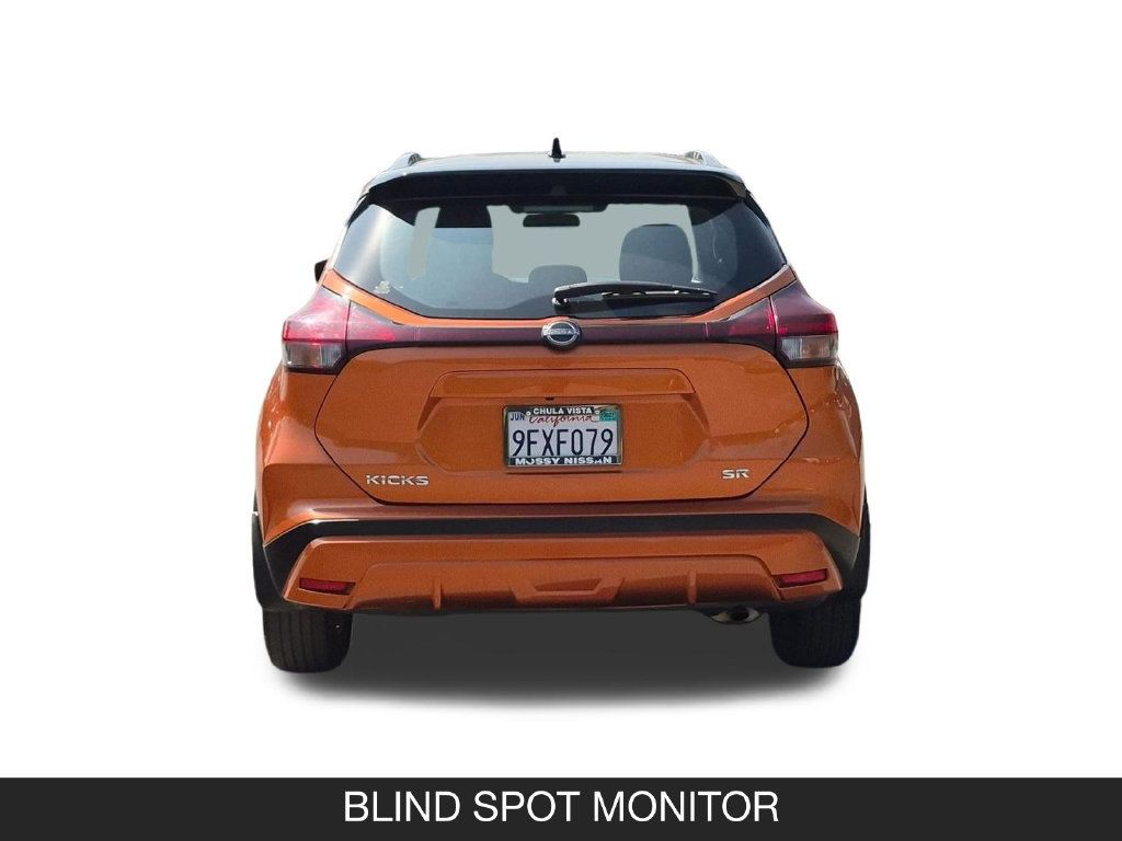 Used 2023 Nissan Kicks SR FWD image 8