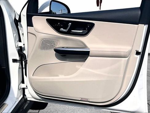 Certified 2026 Mercedes-Benz GLC 300 4MATIC image 31
