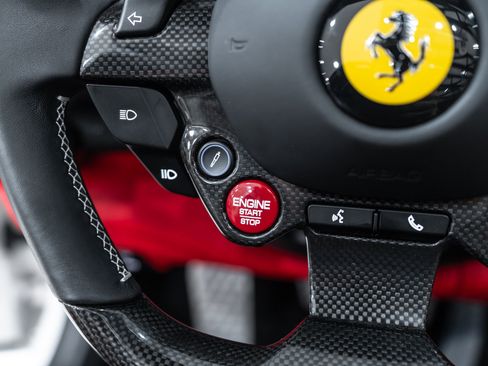 Used 2023 Ferrari 812 GTS RWD image 12