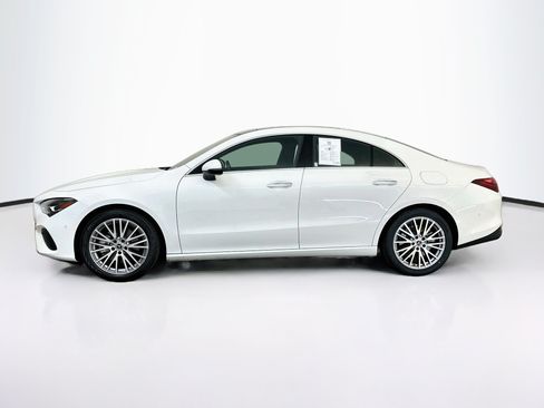 Used 2025 Mercedes-Benz CLA 250 4MATIC image 4