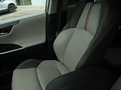 Used 2019 Toyota RAV4 Adventure w/ Cold Weather Package AWD/4WD image 26