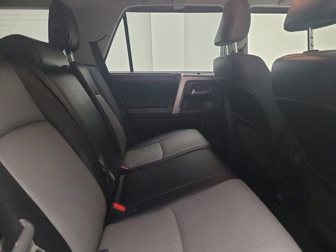 Used 2019 Toyota 4Runner SR5 image 19