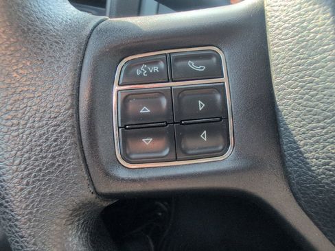 Used 2014 RAM 2500 Tradesman w/ Chrome Appearance Group AWD/4WD image 19