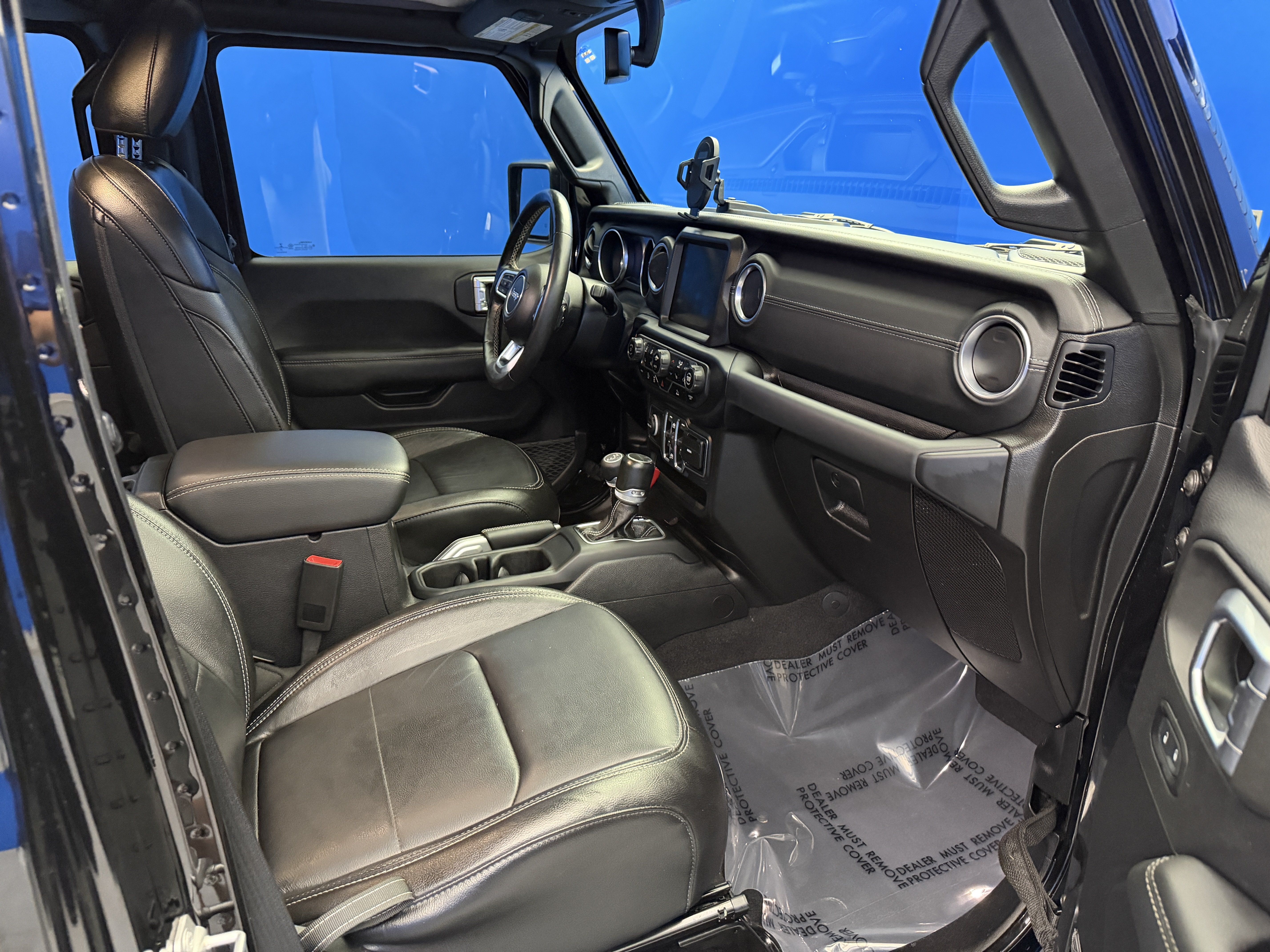 Used 2020 Jeep Gladiator Overland AWD/4WD image 26