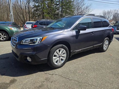 Used 2015 Subaru Outback 2.5i Premium image 27