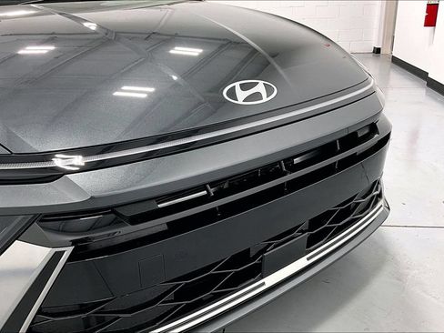 Used 2026 Hyundai Sonata SEL FWD image 27